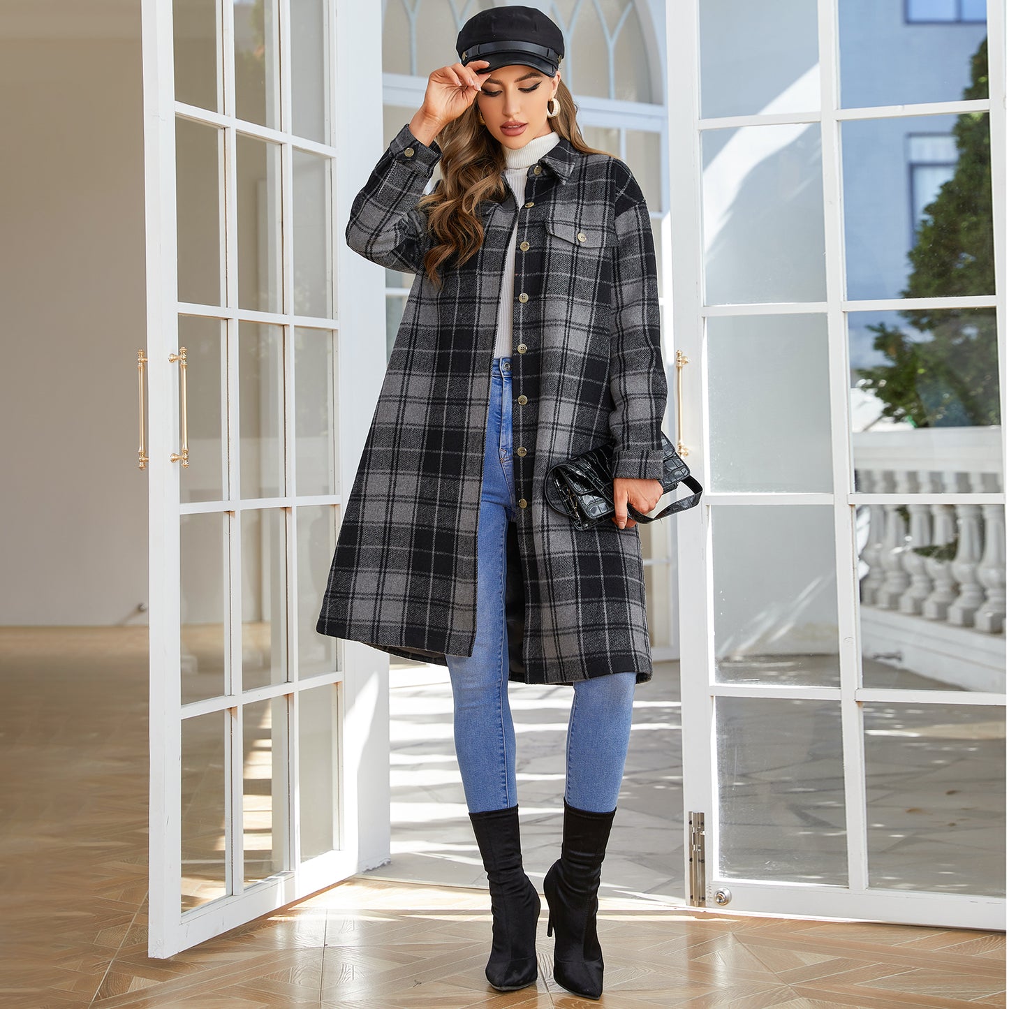 LONG SLEEVE BUTTON UP FEMALE OVERCOAT